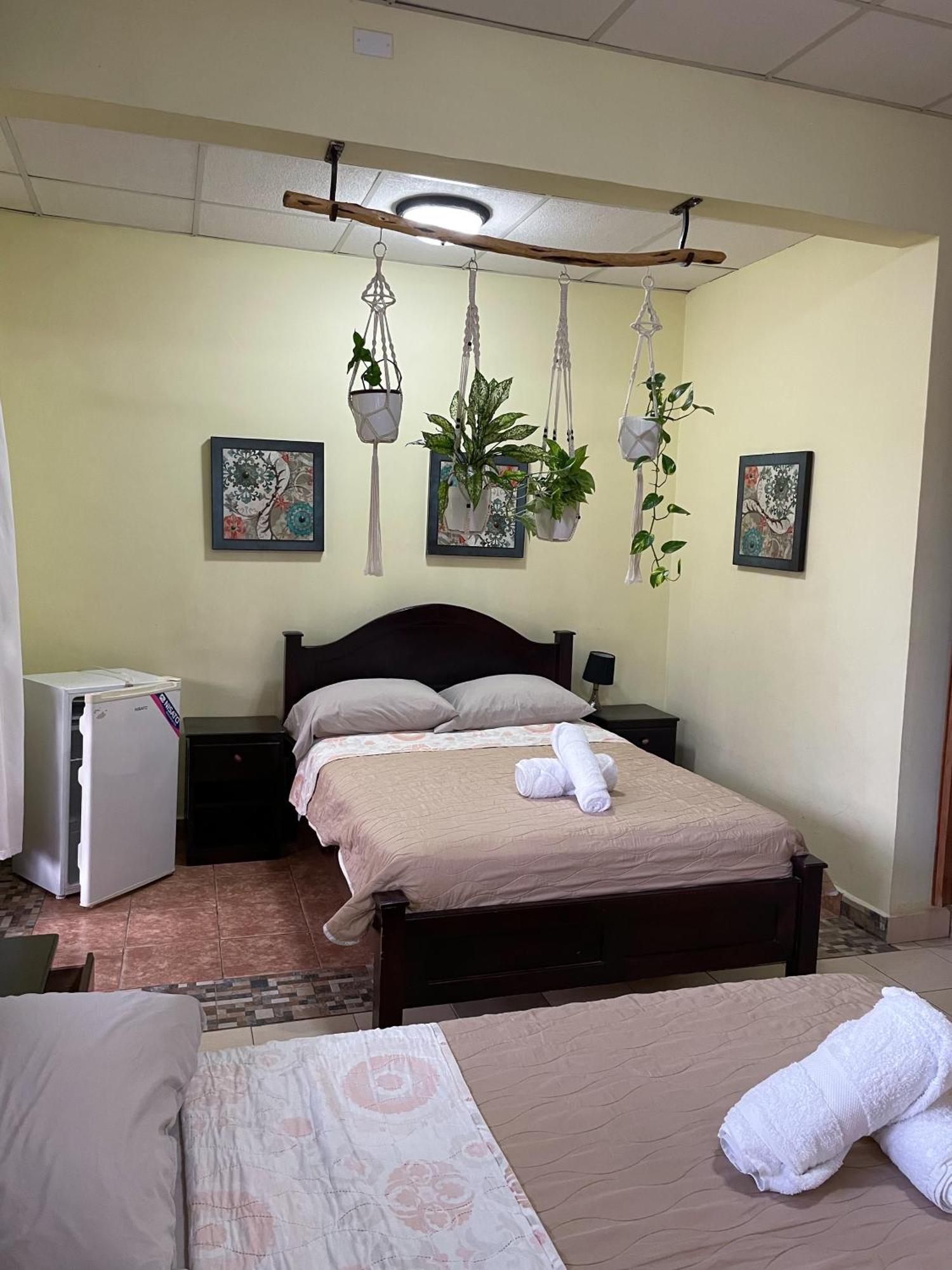 Hostel Kimmell / Hostal Familiar La Casita De Los Kimmell Las Tablas Værelse billede